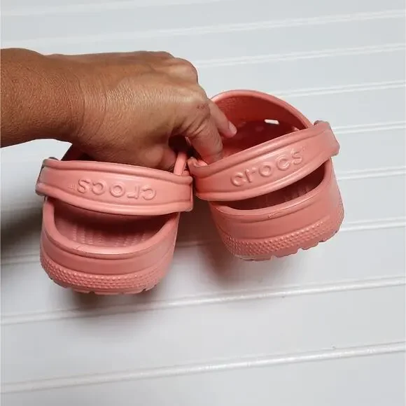 Crocs Classic Coral Clogs/Sandals - Picture 4 of 10